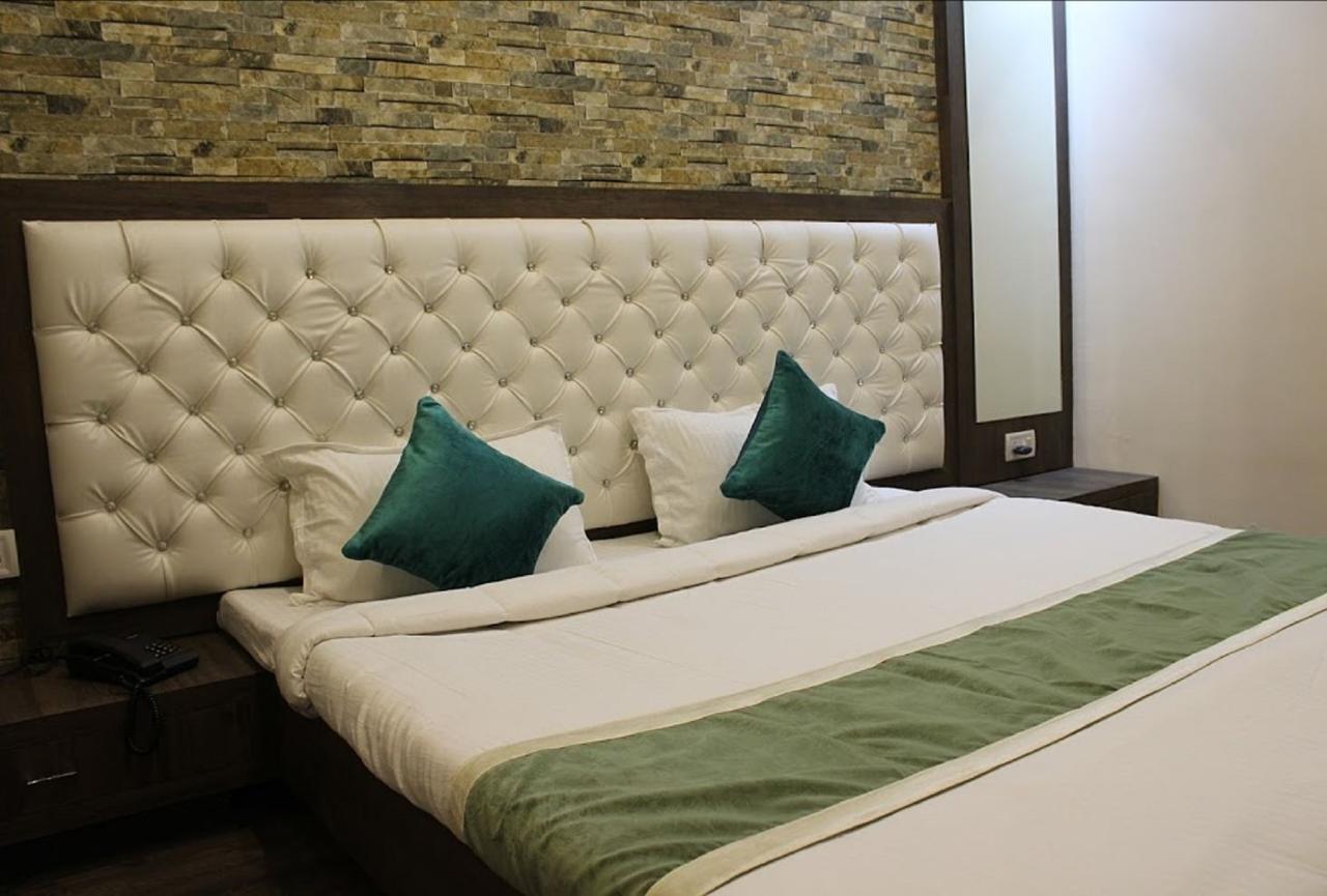 Hotel Ab Palace Jamshedpur Buitenkant foto